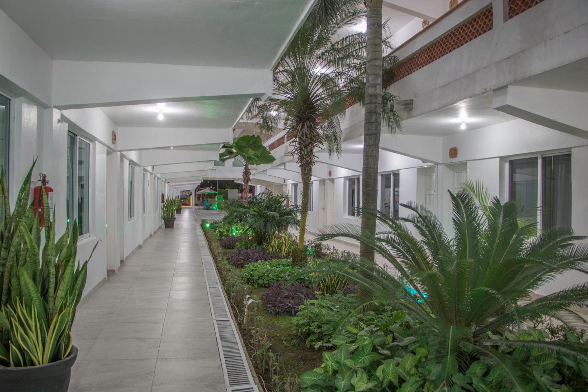 Hotel Casa Blanca Chetumal Exterior foto